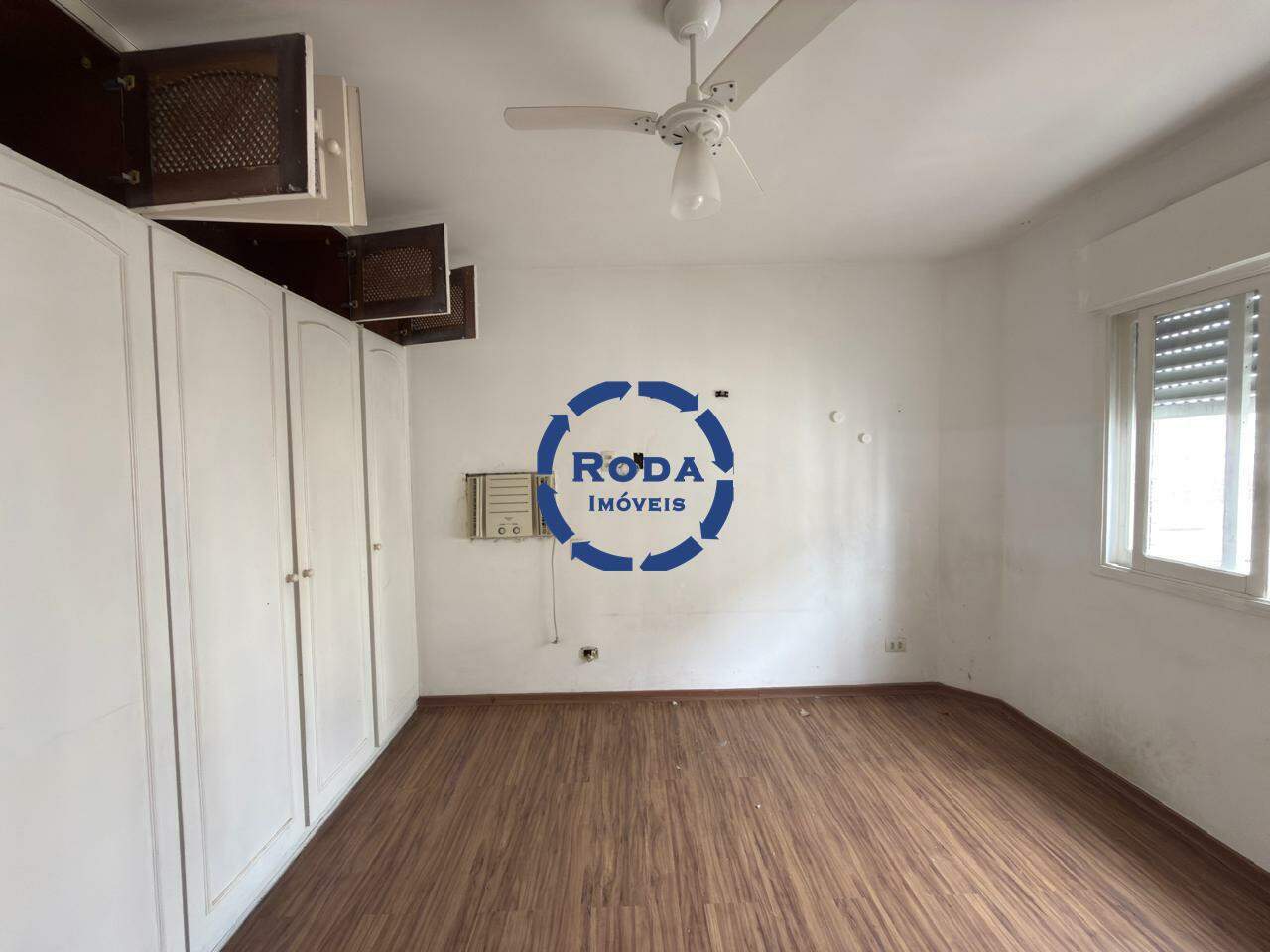 Apartamento à venda no Embaré: 