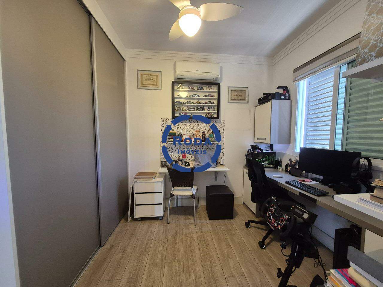 Apartamento à venda no Ponta da Praia: 
