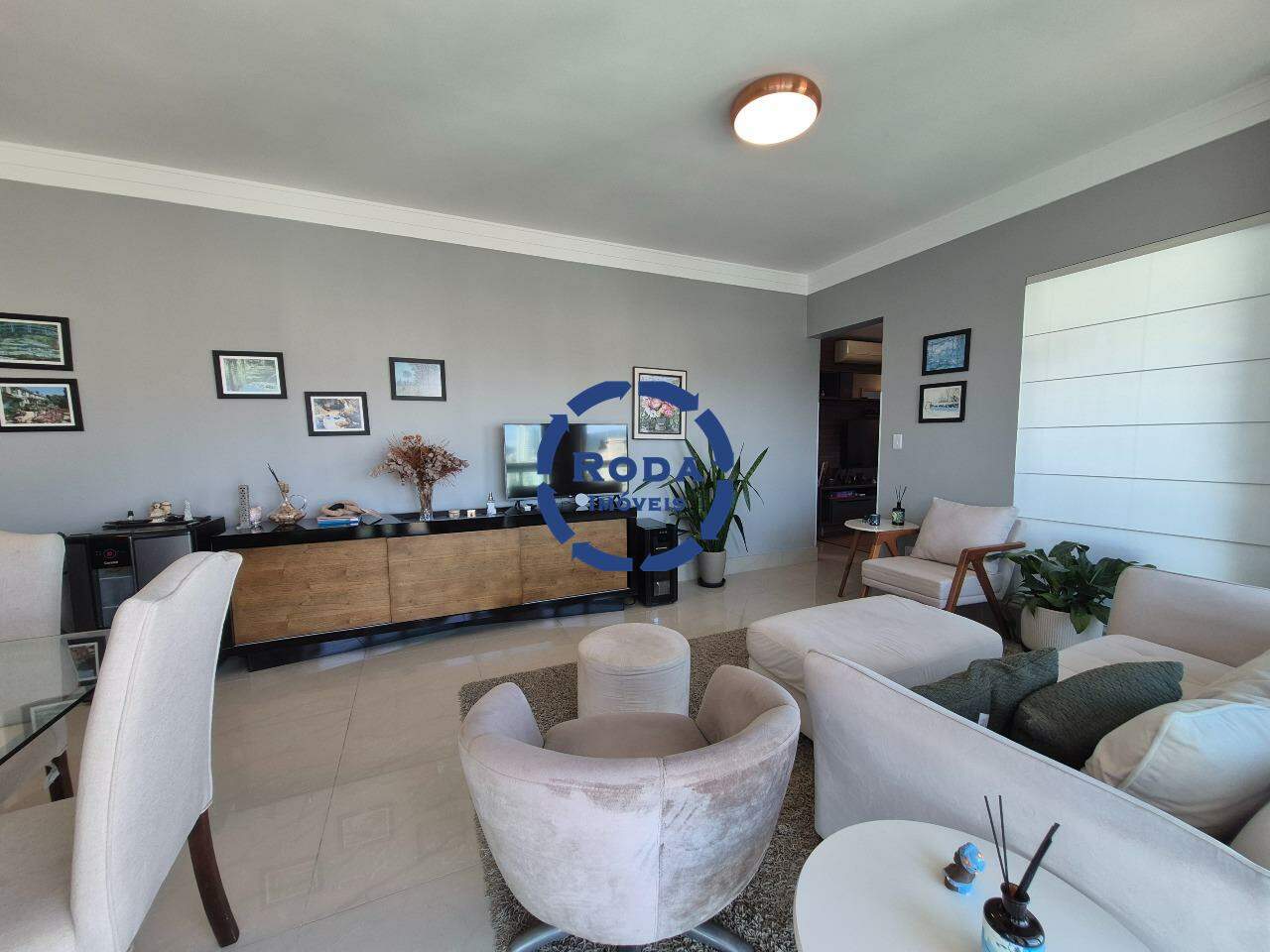 Apartamento à venda no Ponta da Praia: 