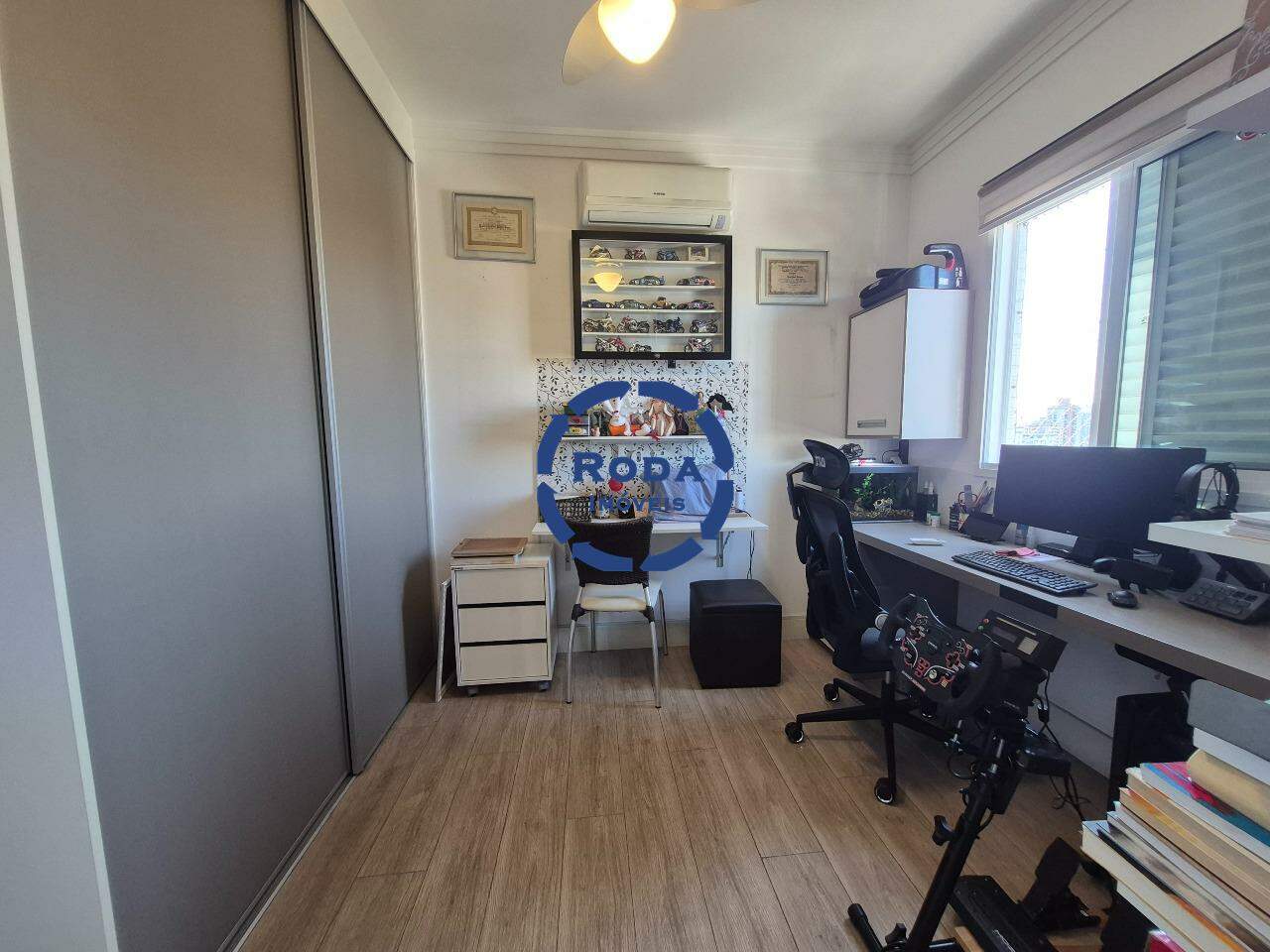Apartamento à venda no Ponta da Praia: 