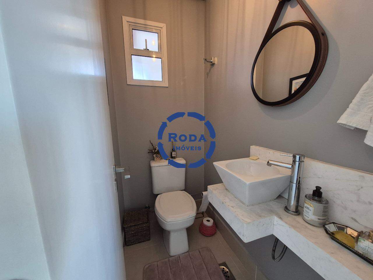 Apartamento à venda no Ponta da Praia: 