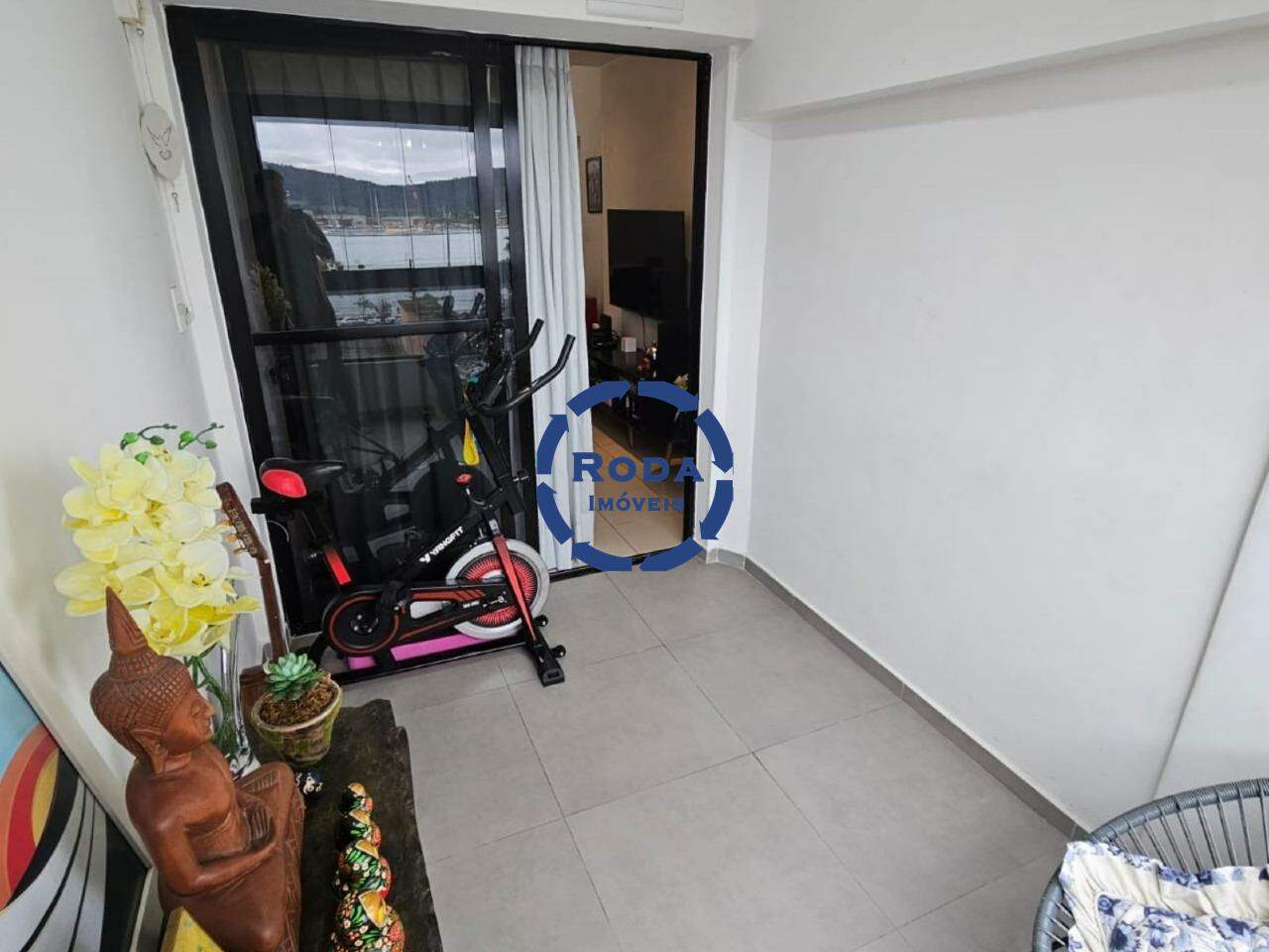 Apartamento à venda no Ponta da Praia: SALA