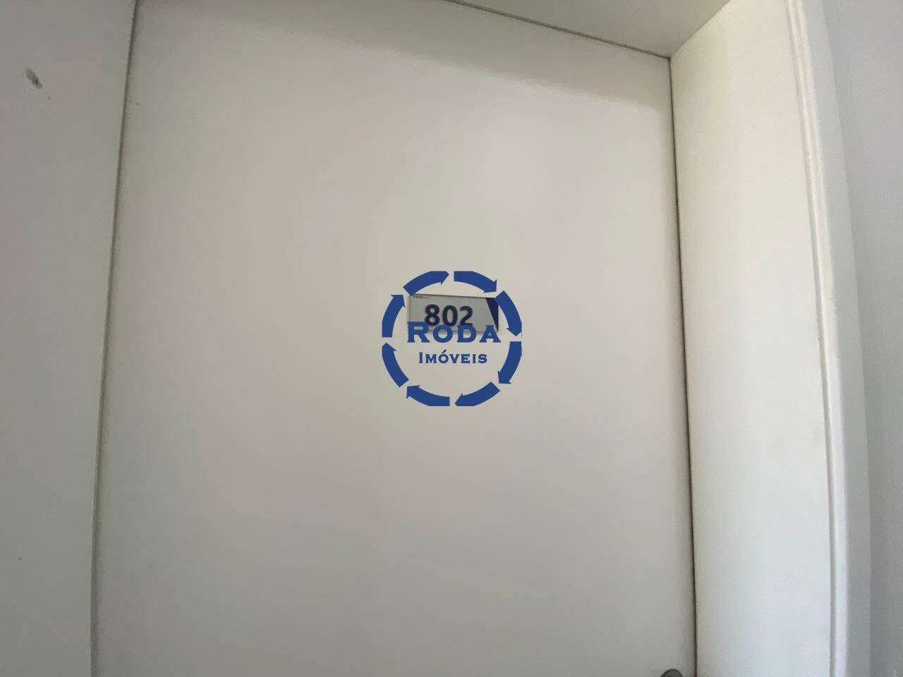 Sala à venda no Vila Mathias: 