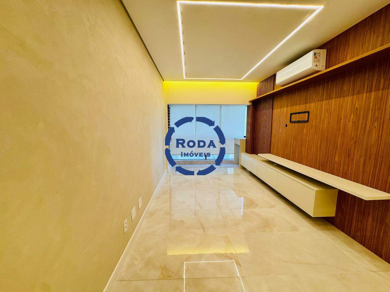 Apartamento à venda no Boqueirão: sala 2 ambientes 