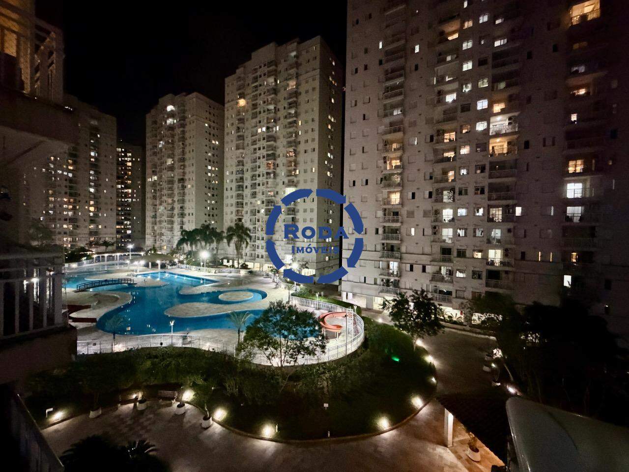 Apartamento à venda no Marapé: vista varanda