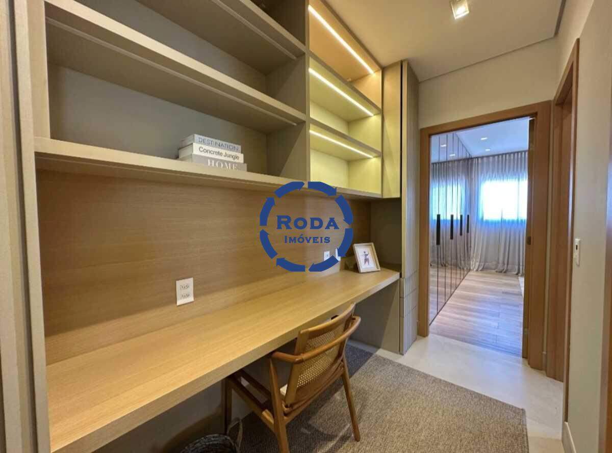 Apartamento à venda no Ponta da Praia: 