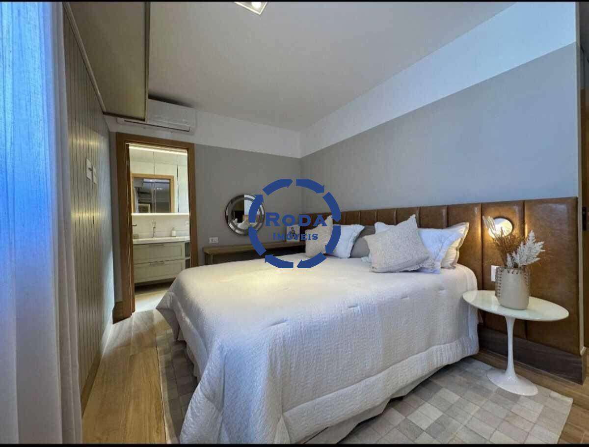 Apartamento à venda no Ponta da Praia: 