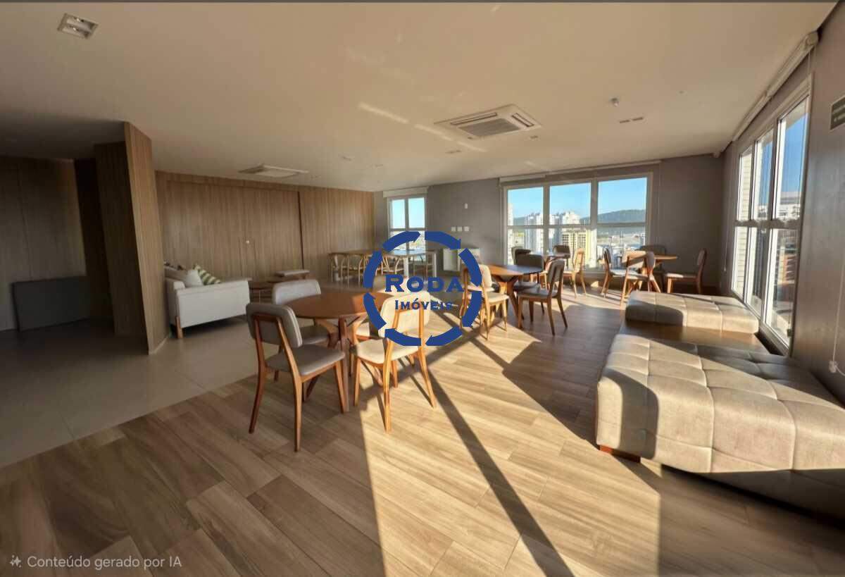 Apartamento Garden à venda no Ponta da Praia: 