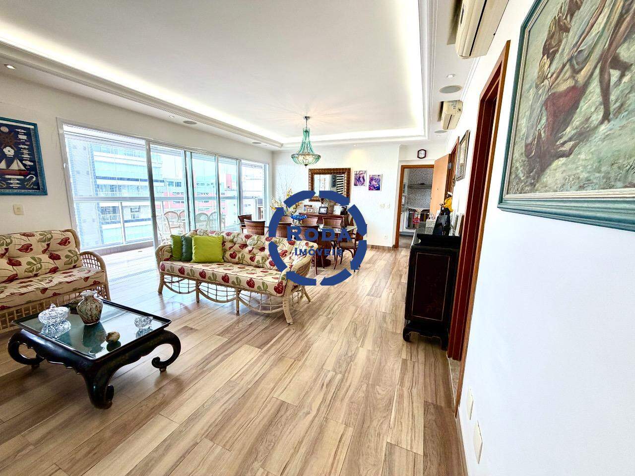 Apartamento à venda no Embaré: