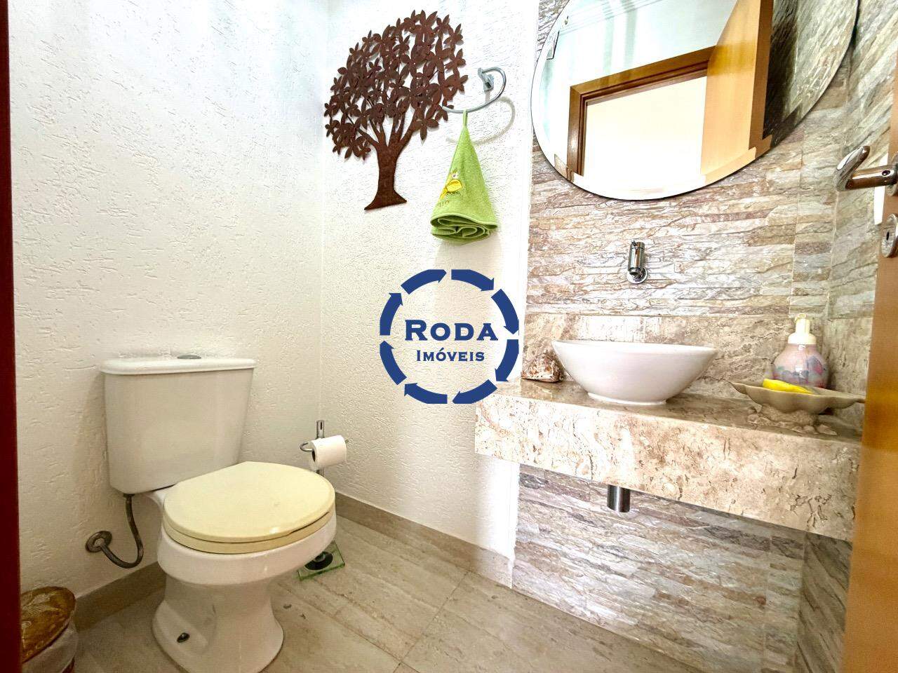 Apartamento à venda no Embaré: