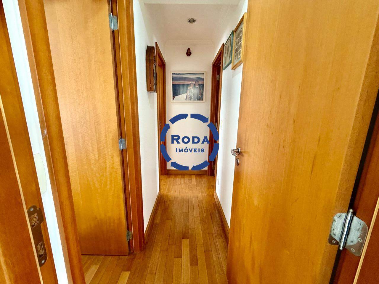 Apartamento à venda no Embaré: