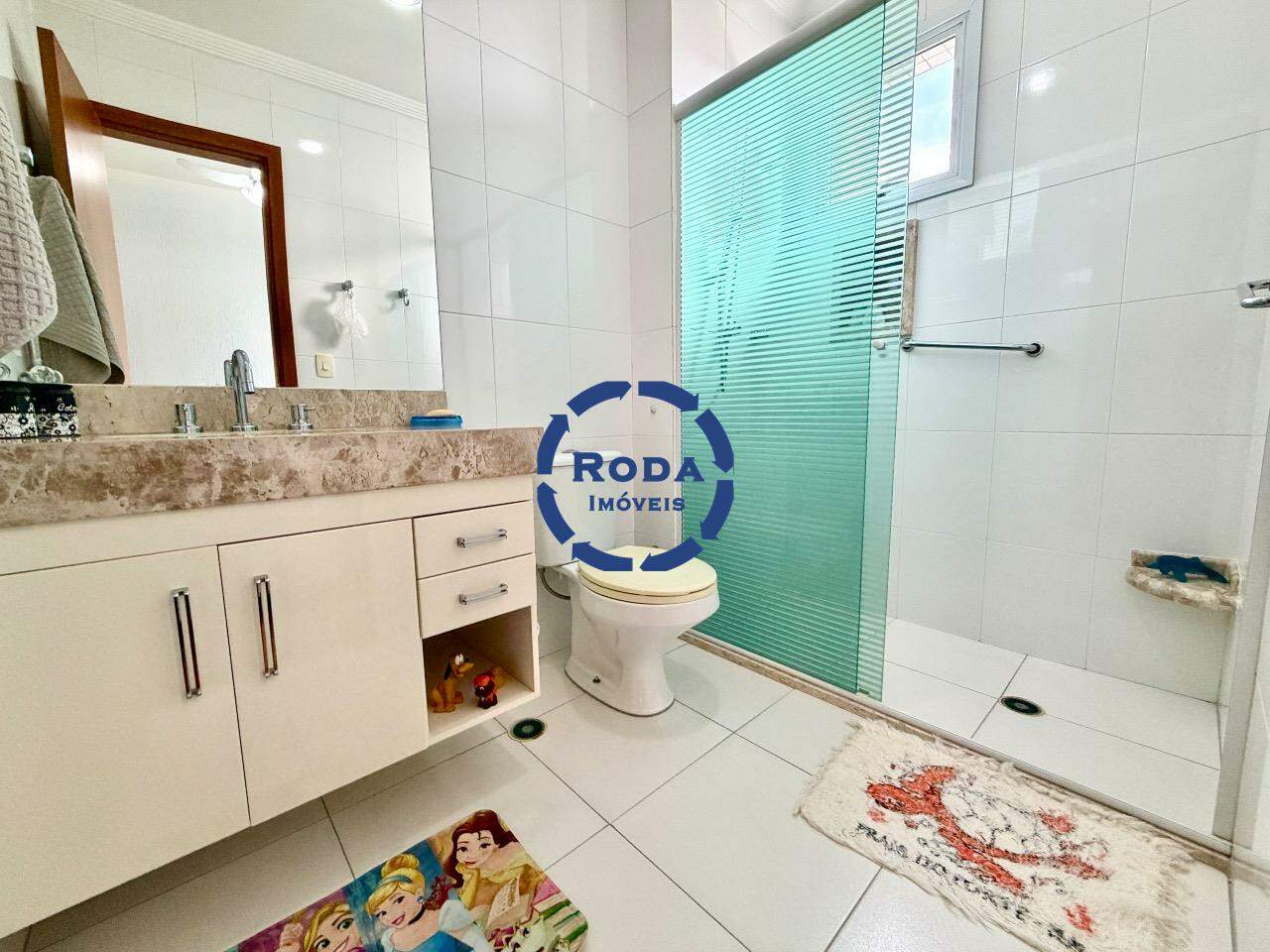 Apartamento à venda no Embaré: