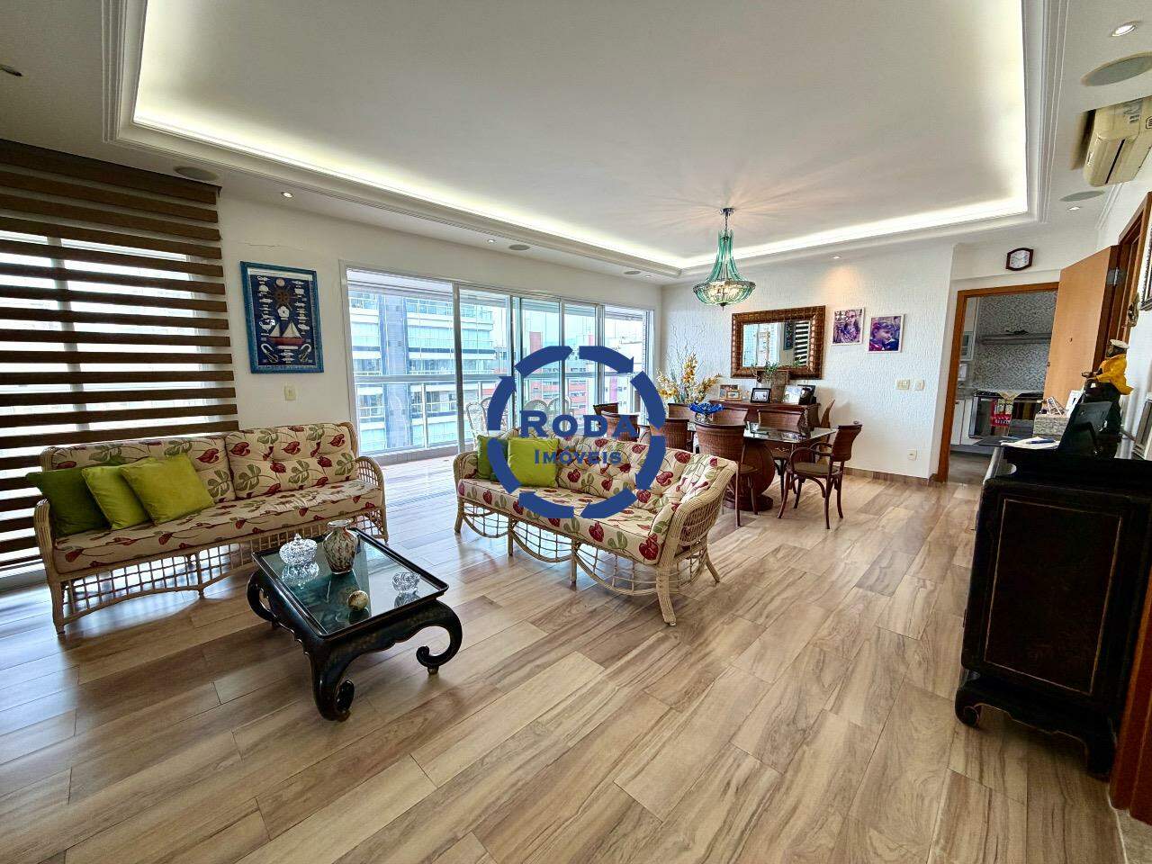 Apartamento à venda no Embaré: