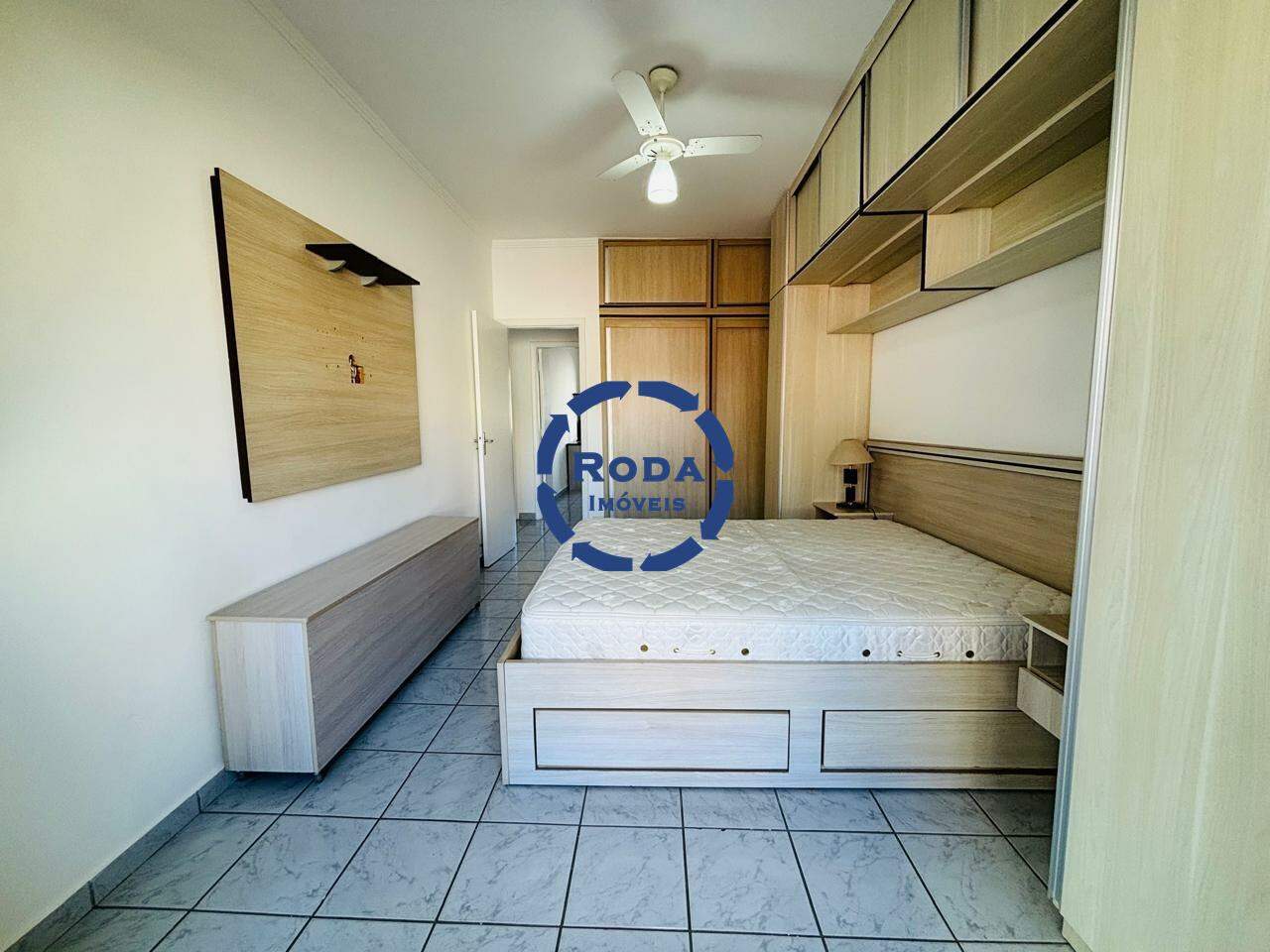 Casa de Condomínio à venda no Embaré: 