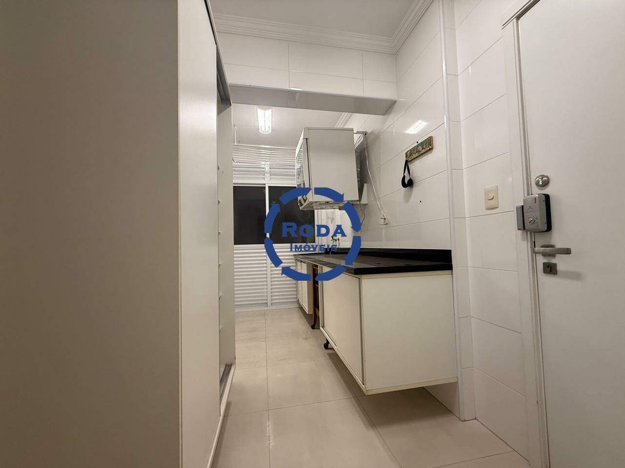 Apartamento para aluguel no Embaré: 