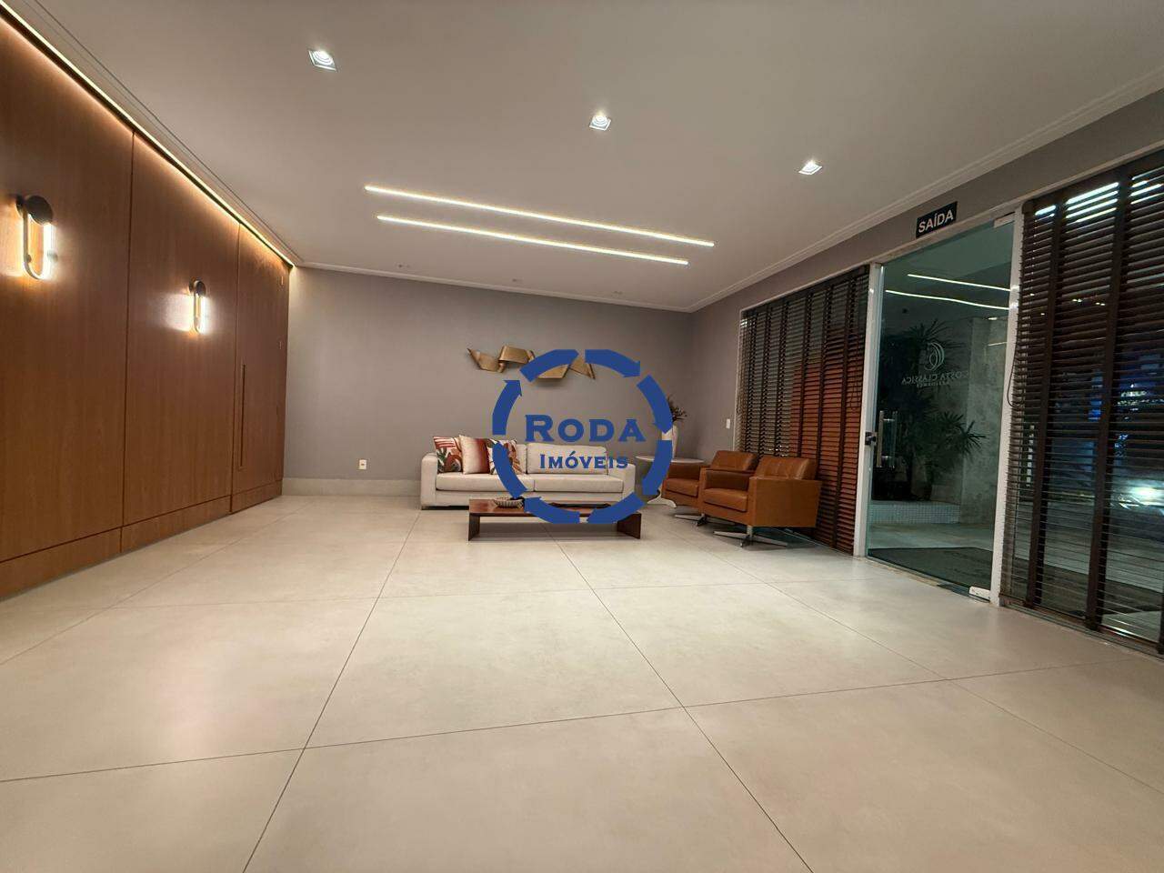 Apartamento para aluguel no Embaré: 