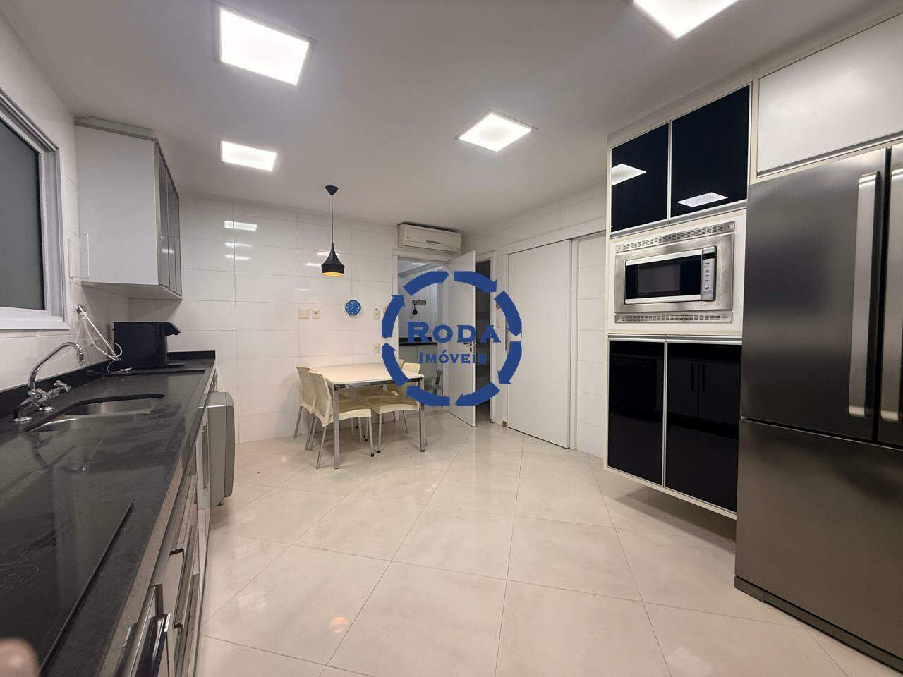 Apartamento para aluguel no Embaré: 