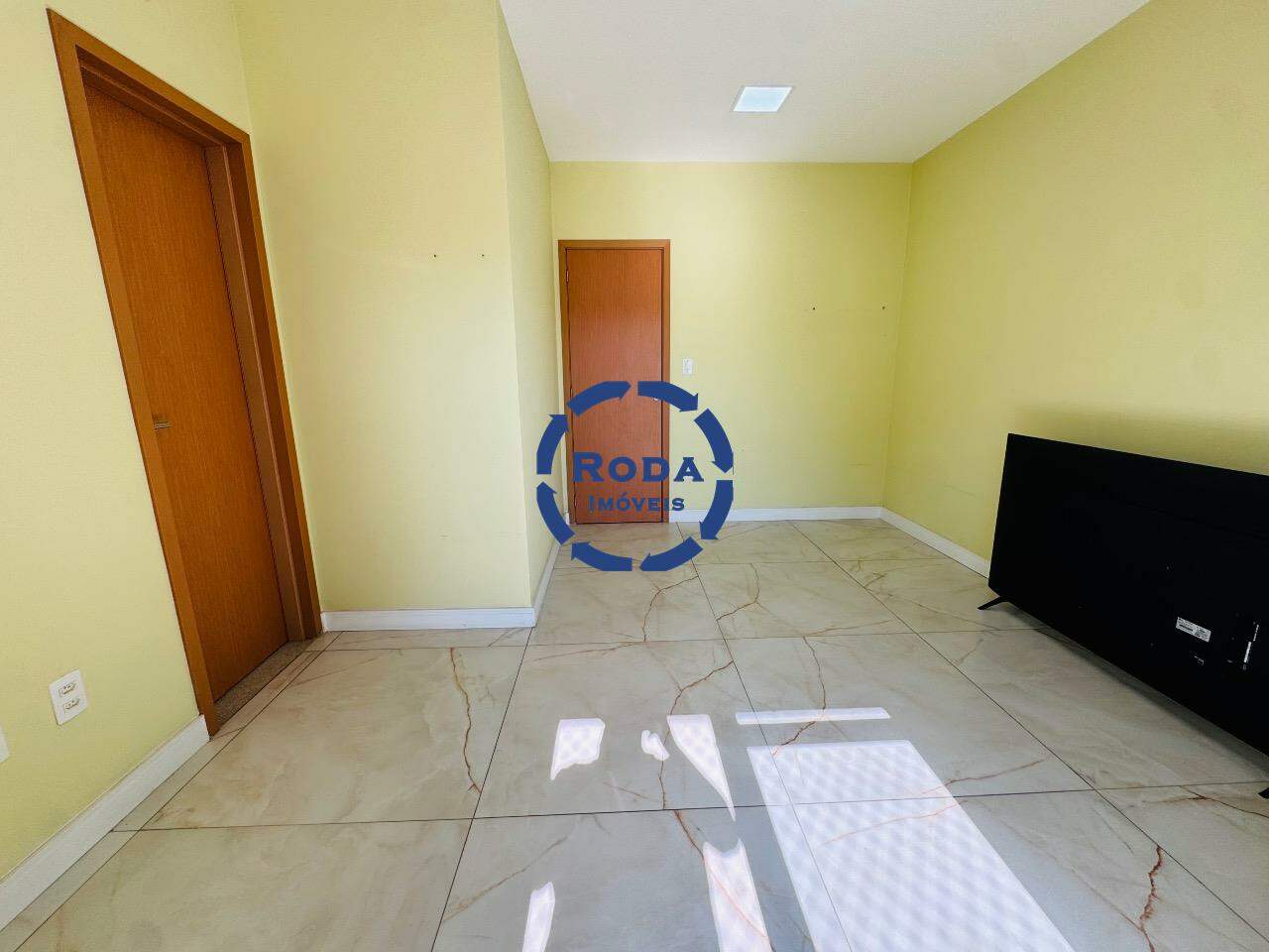 Apartamento à venda no Embaré: suite