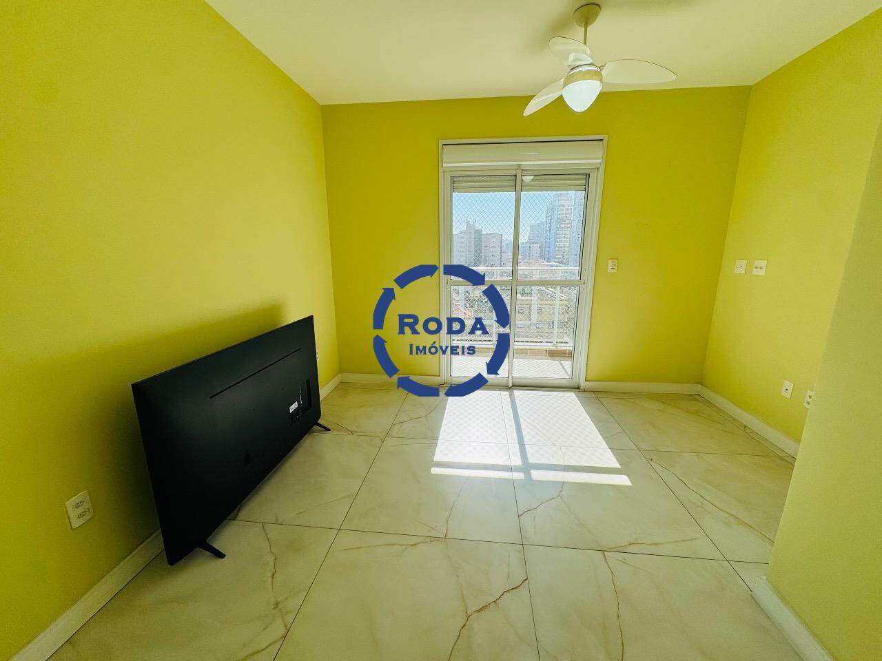 Apartamento à venda no Embaré: suite