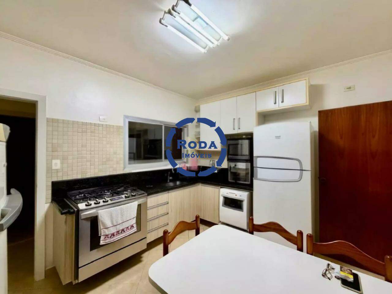 Apartamento à venda no Ponta da Praia: 