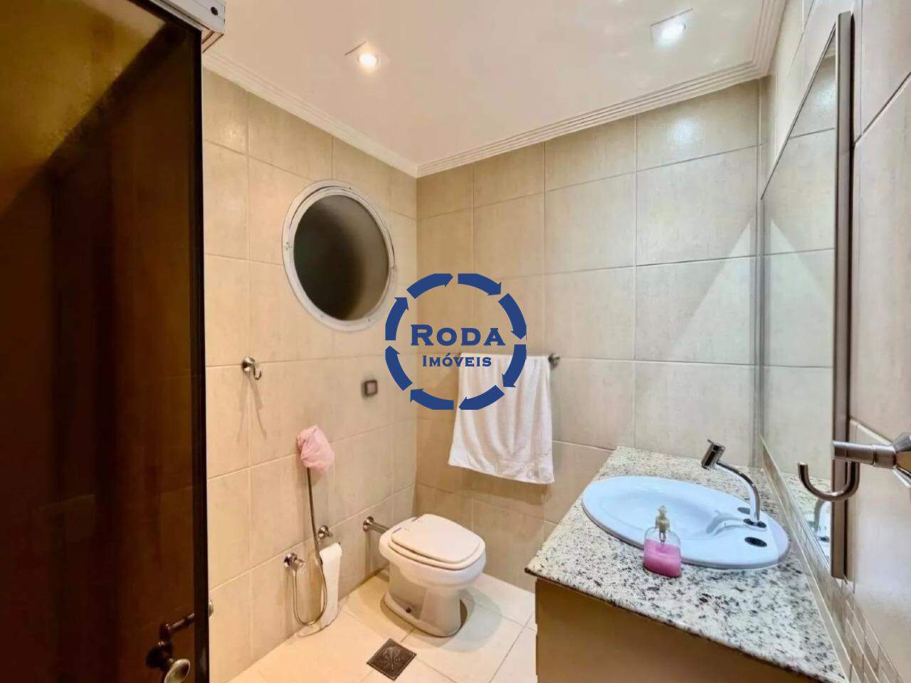 Apartamento à venda no Ponta da Praia: 