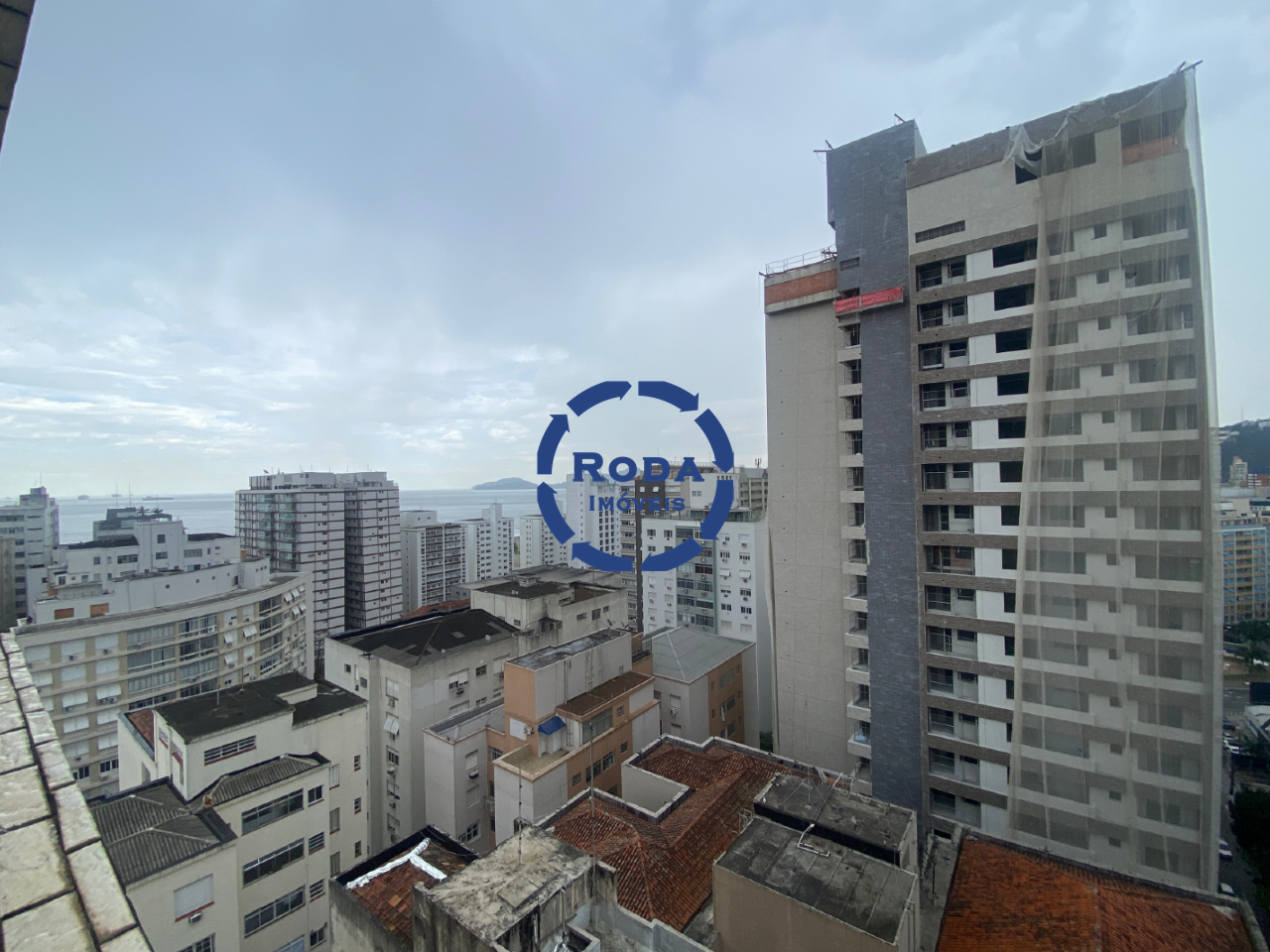 Apartamento à venda no Gonzaga: VISTA PISCINA