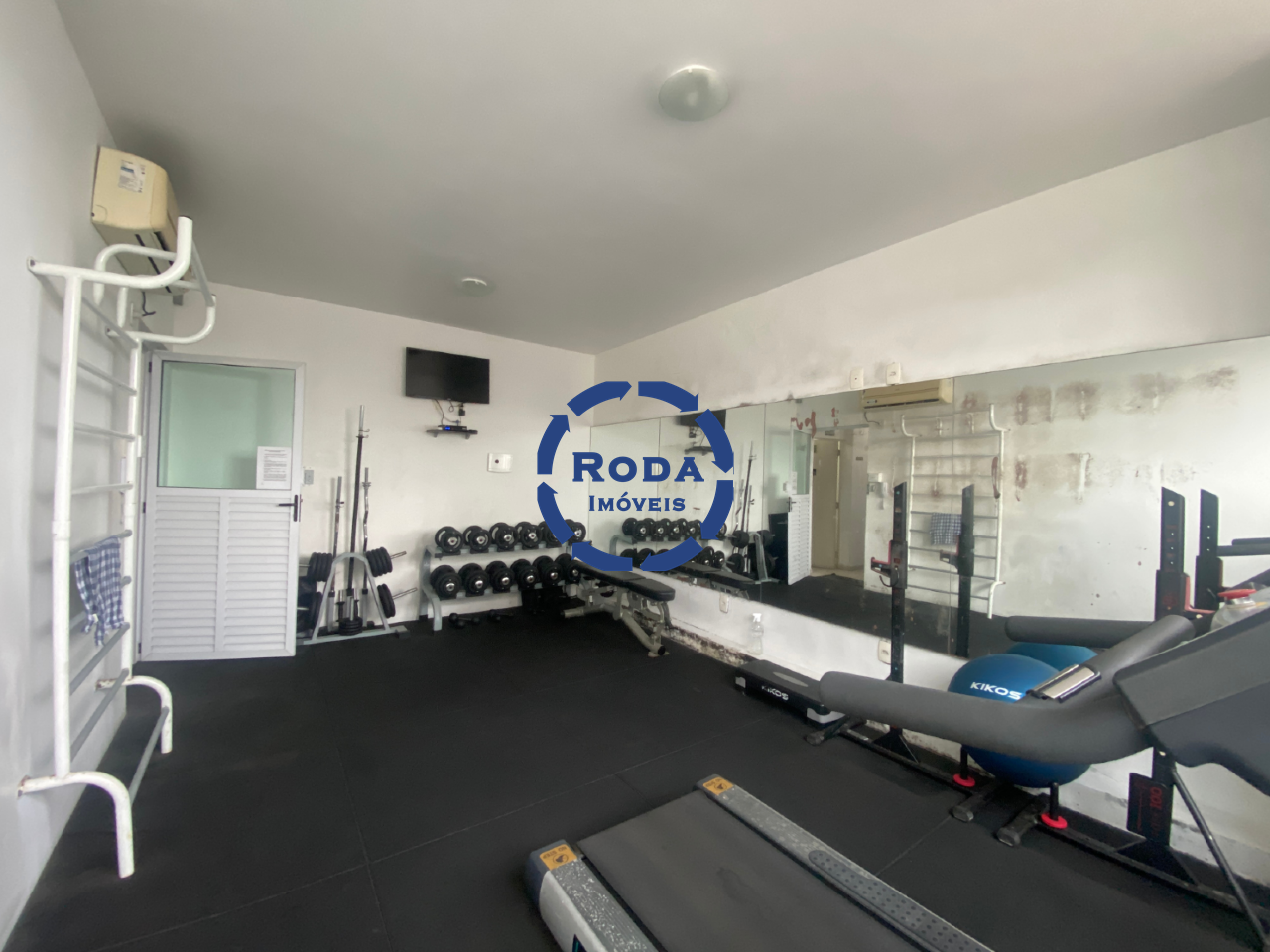 Apartamento à venda no Gonzaga: ACADEMIA