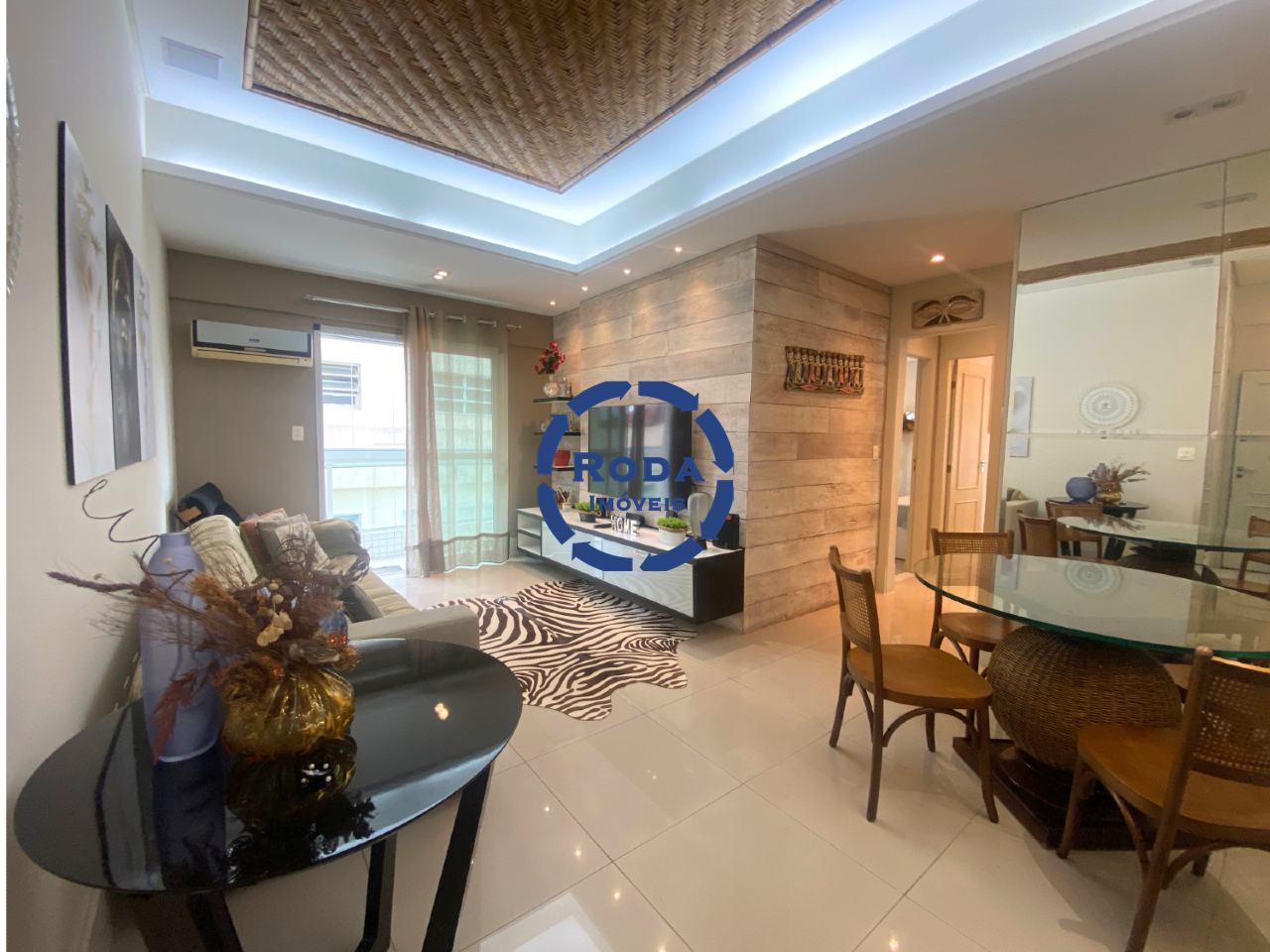 Apartamento à venda no Gonzaga: SALA
