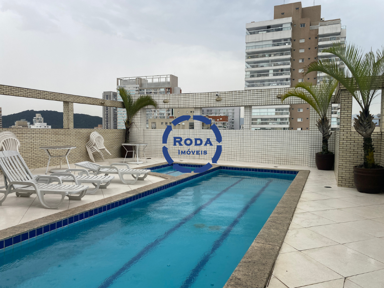 Apartamento à venda no Gonzaga: PISCINA