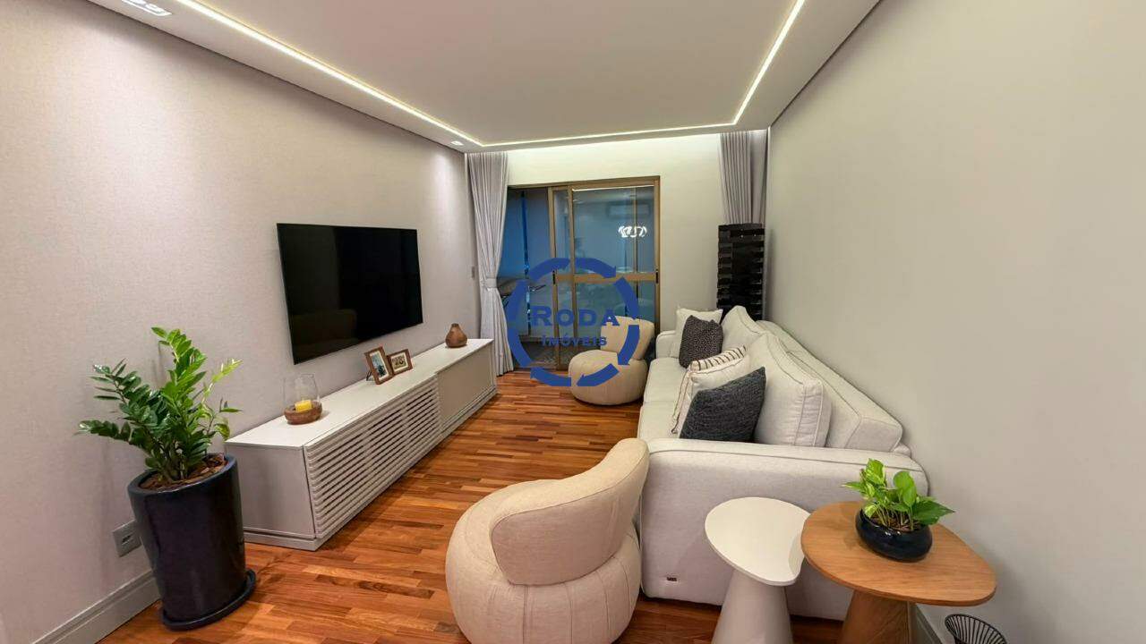 Apartamento à venda no Ponta da Praia: 