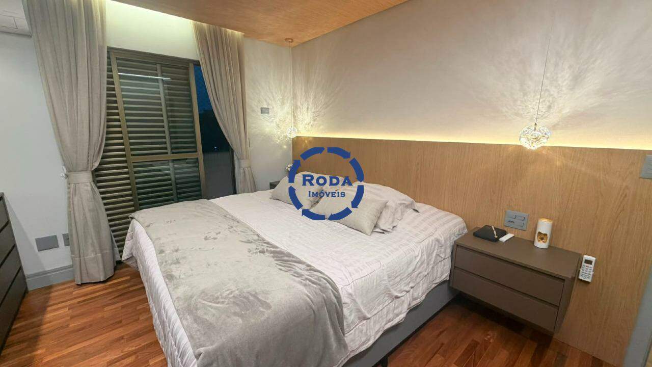 Apartamento à venda no Ponta da Praia: 