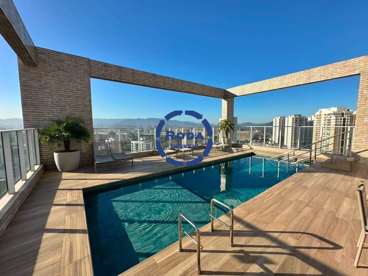 Apartamento à venda no Ponta da Praia: 