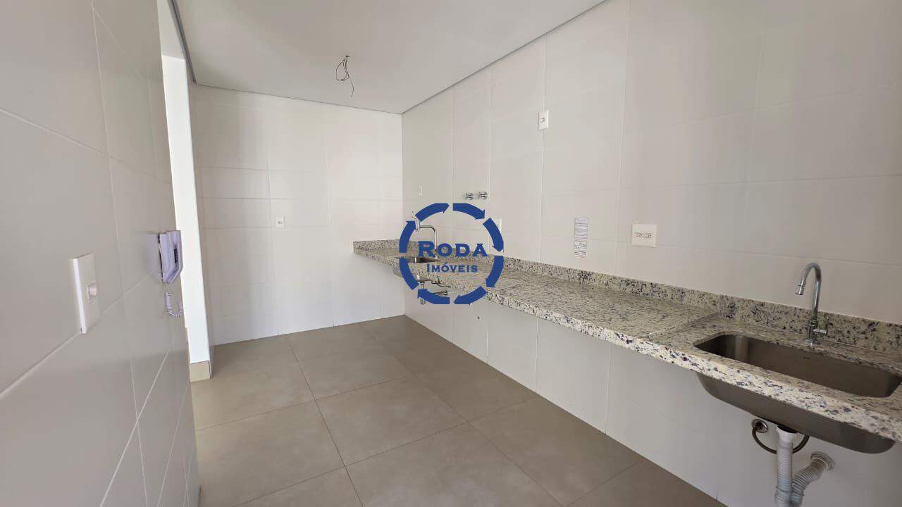 Apartamento à venda no Ponta da Praia: 