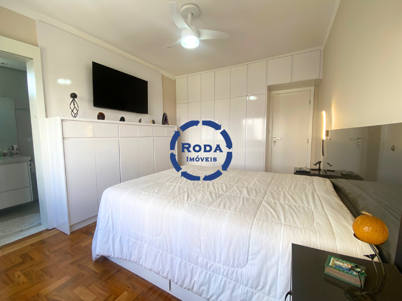 Apartamento à venda no Boqueirão: SUITE 1