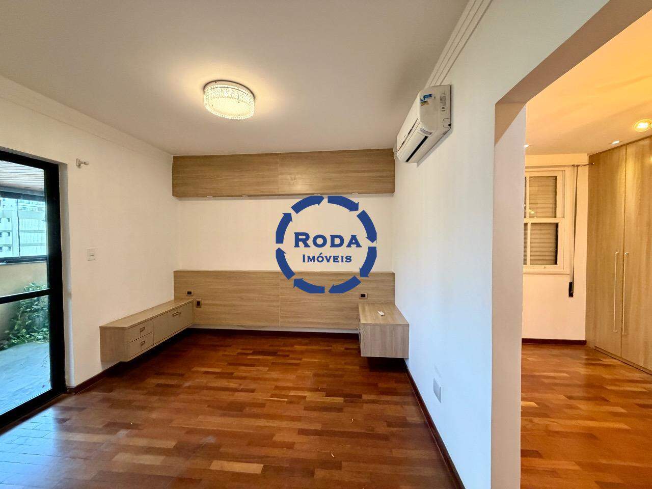 Apartamento à venda no Pompéia: