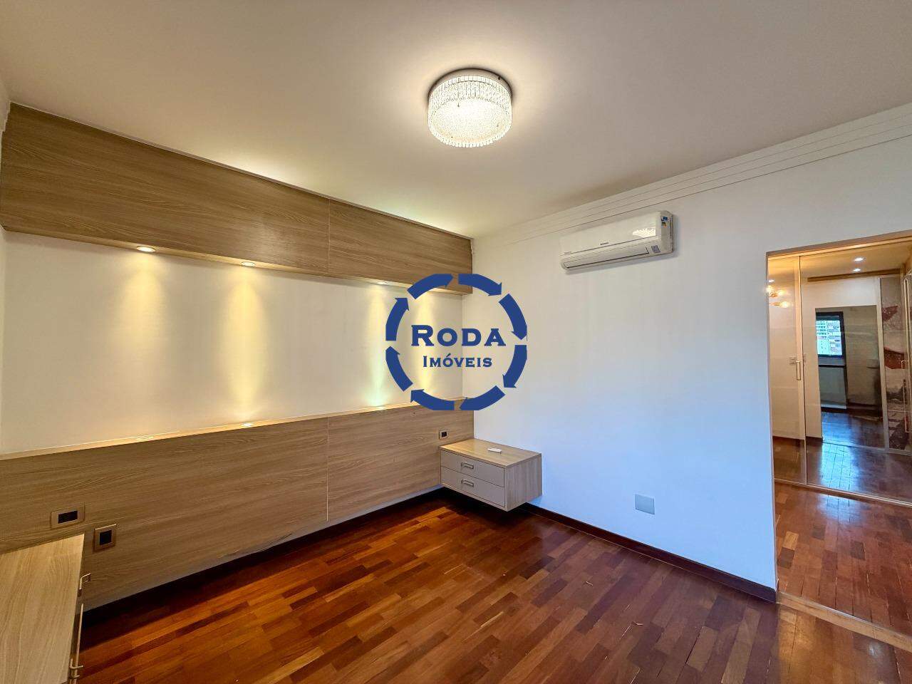 Apartamento à venda no Pompéia:
