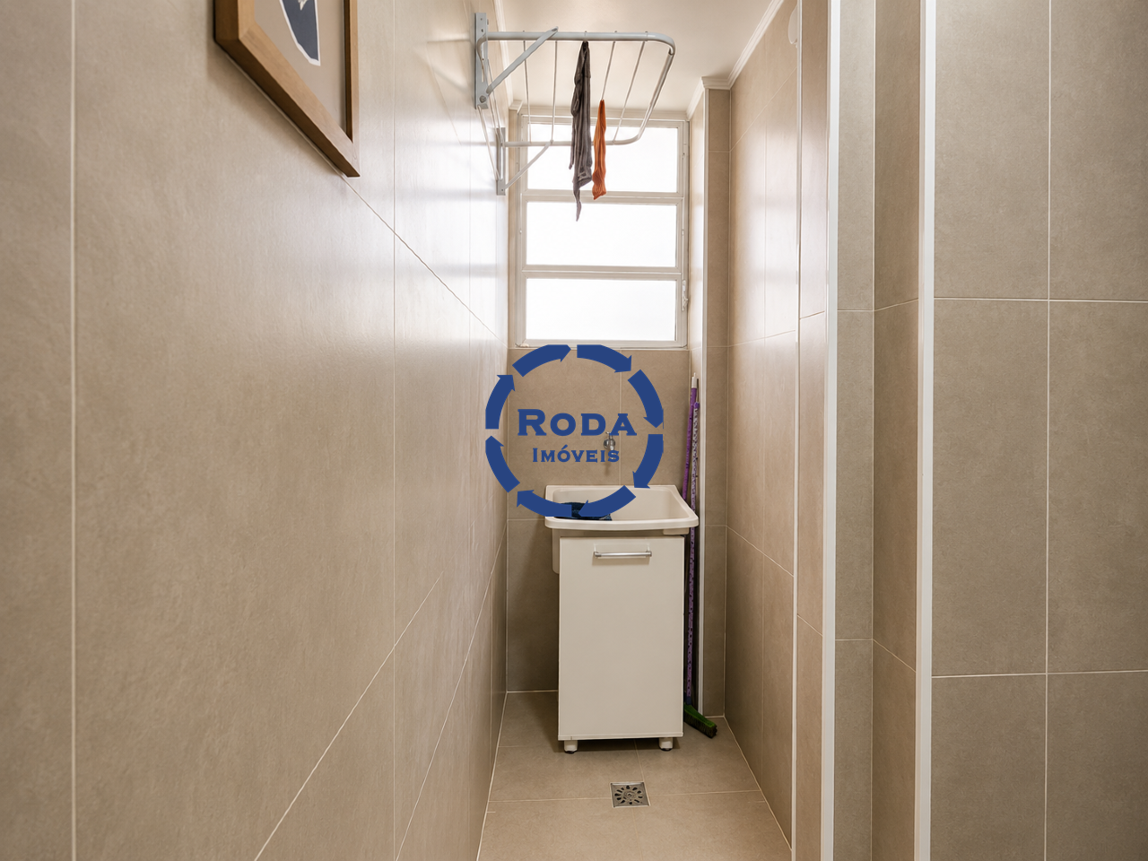 Sala Living à venda no José Menino:
