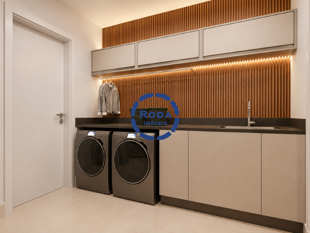Apartamento à venda no Ponta da Praia: 