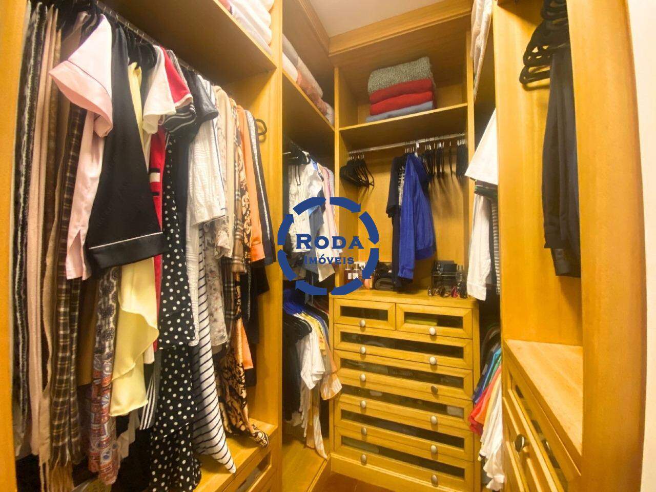 Apartamento à venda no Boqueirão: CLOSET