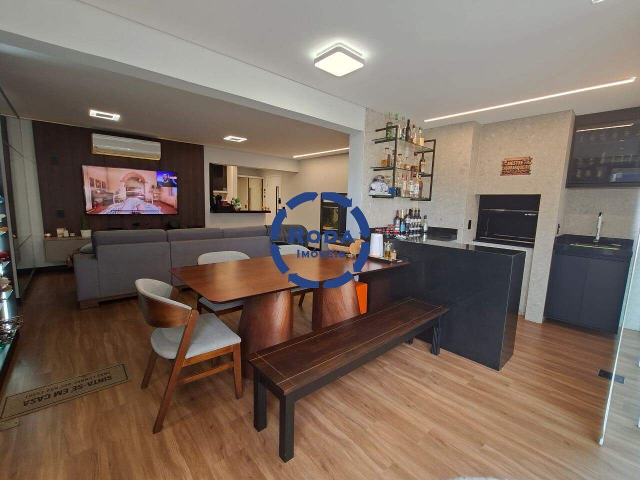 Apartamento Garden à venda no Ponta da Praia: 