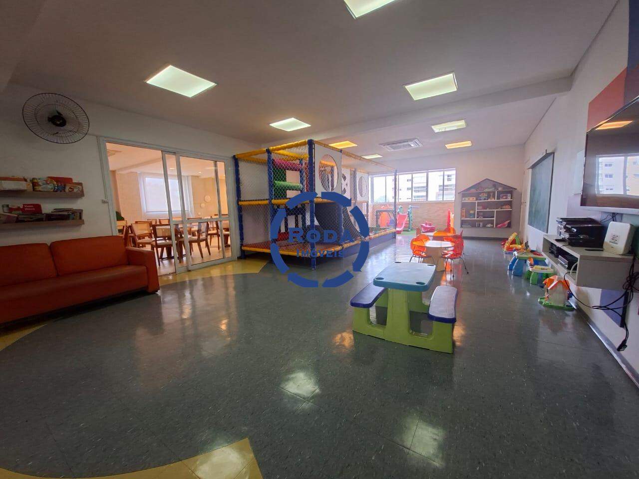 Apartamento à venda no Ponta da Praia: 