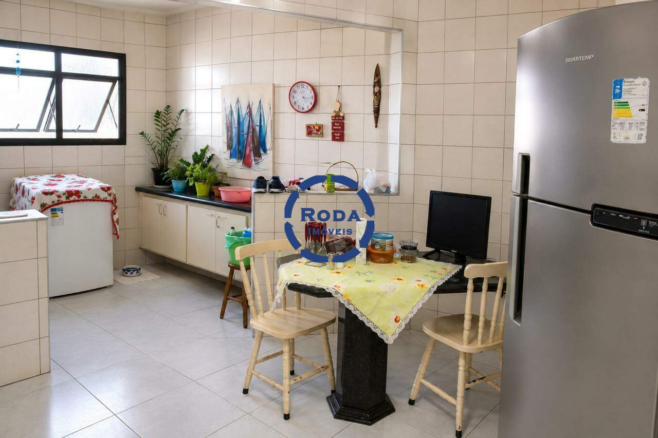 Apartamento à venda no Ponta da Praia: 