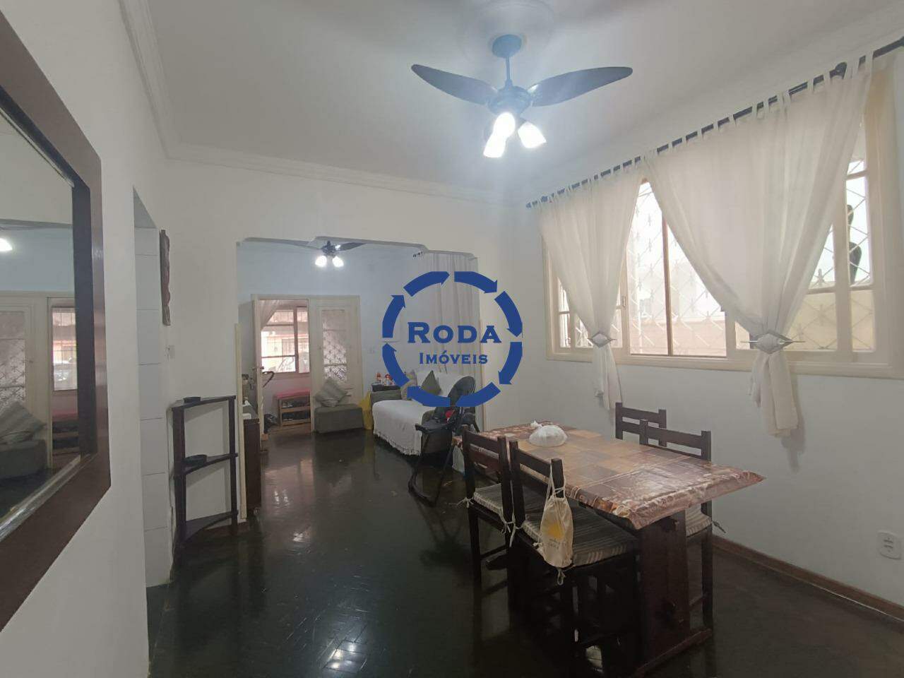 Apartamento à venda no Ponta da Praia: 