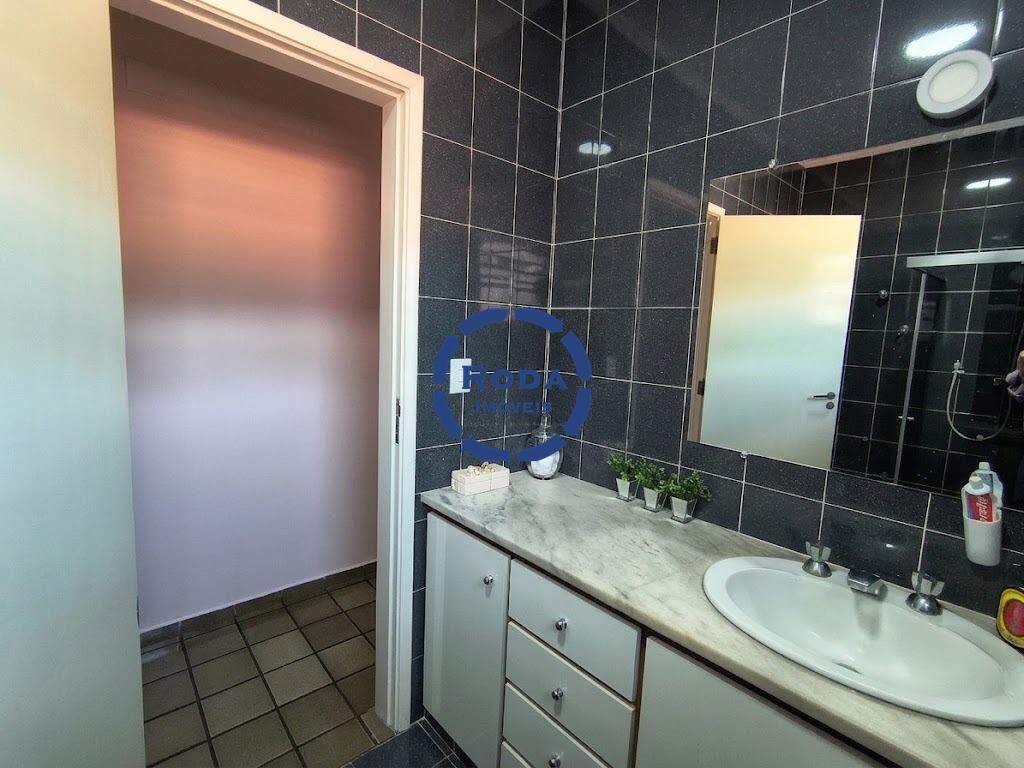 Apartamento à venda no Marapé: 