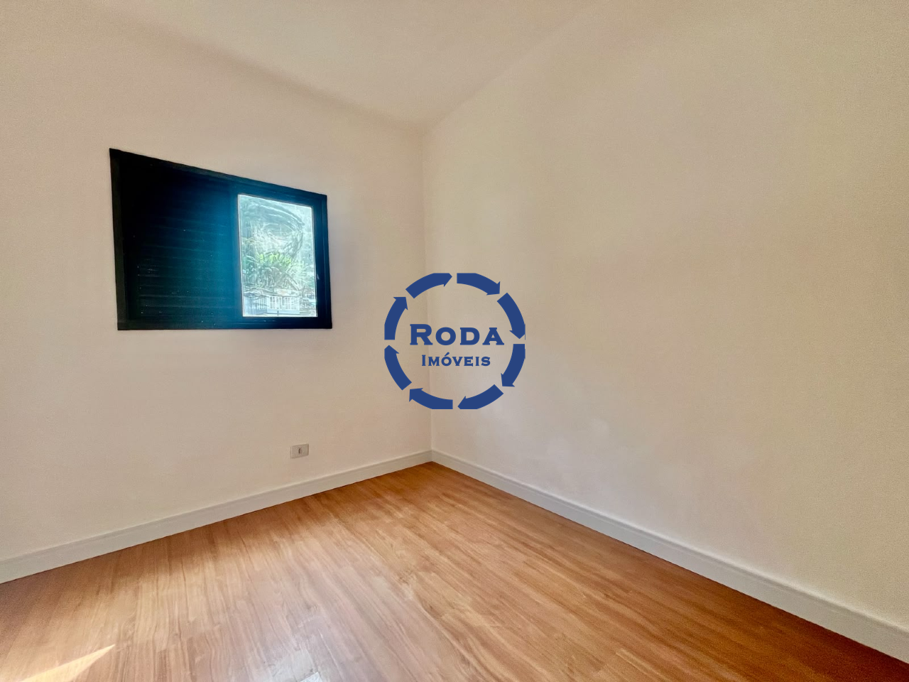 Casa de Condomínio à venda no Marapé: 