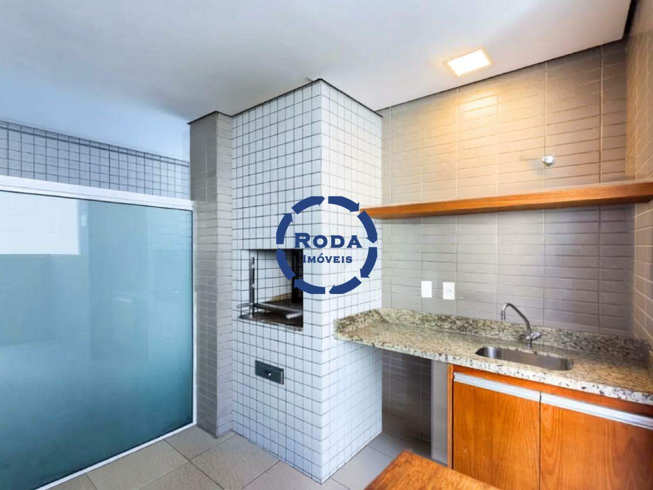 Apartamento à venda no Gonzaga: CHURRASQUEIRA