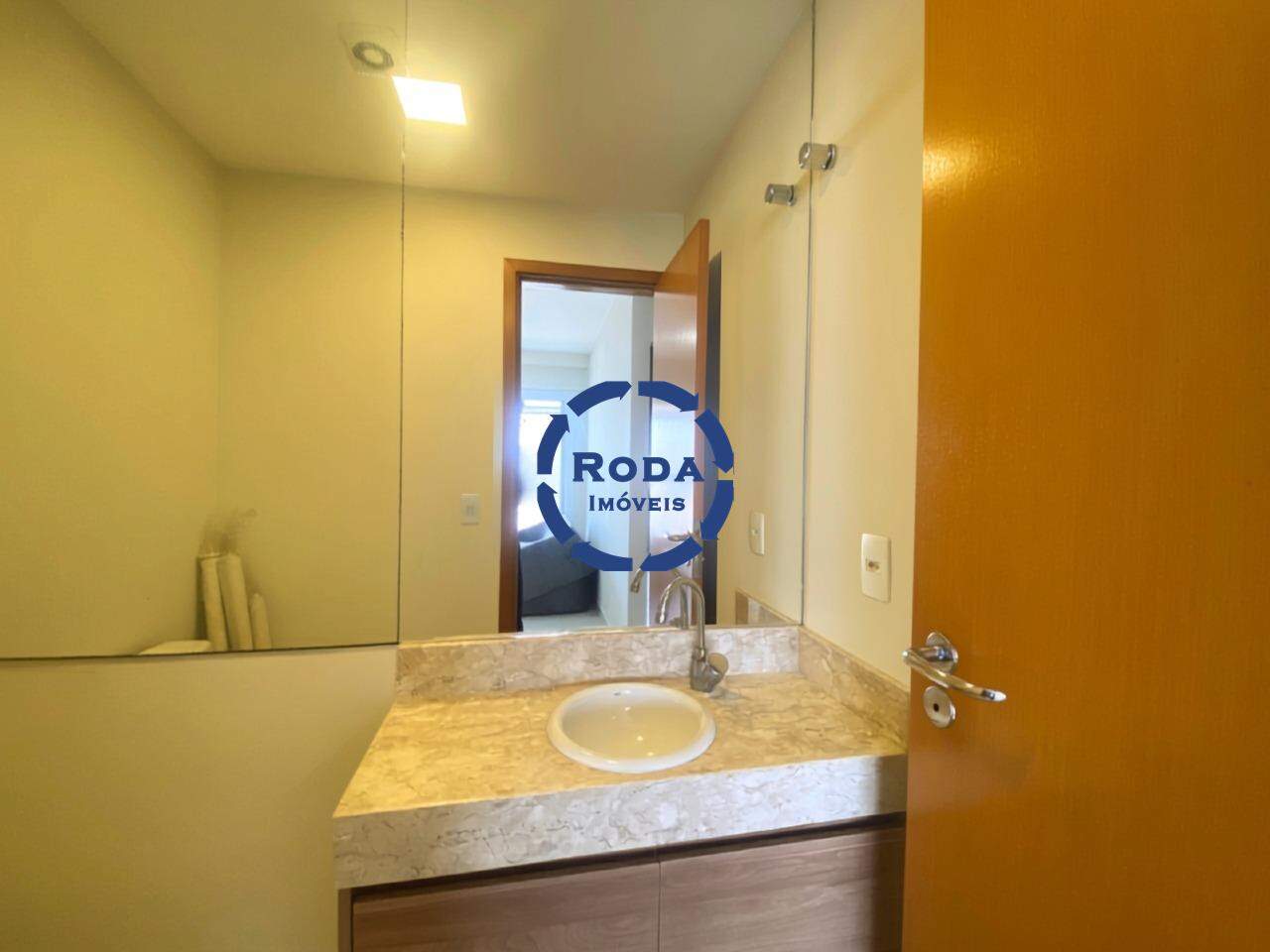 Apartamento à venda no Gonzaga: LAVABO