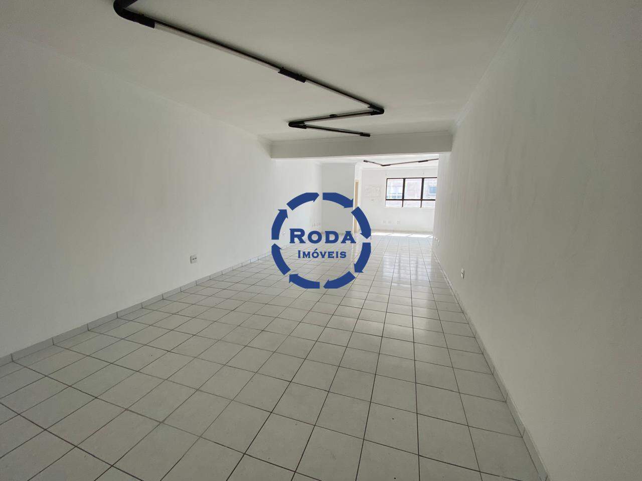 Sala à venda no Vila Mathias: 