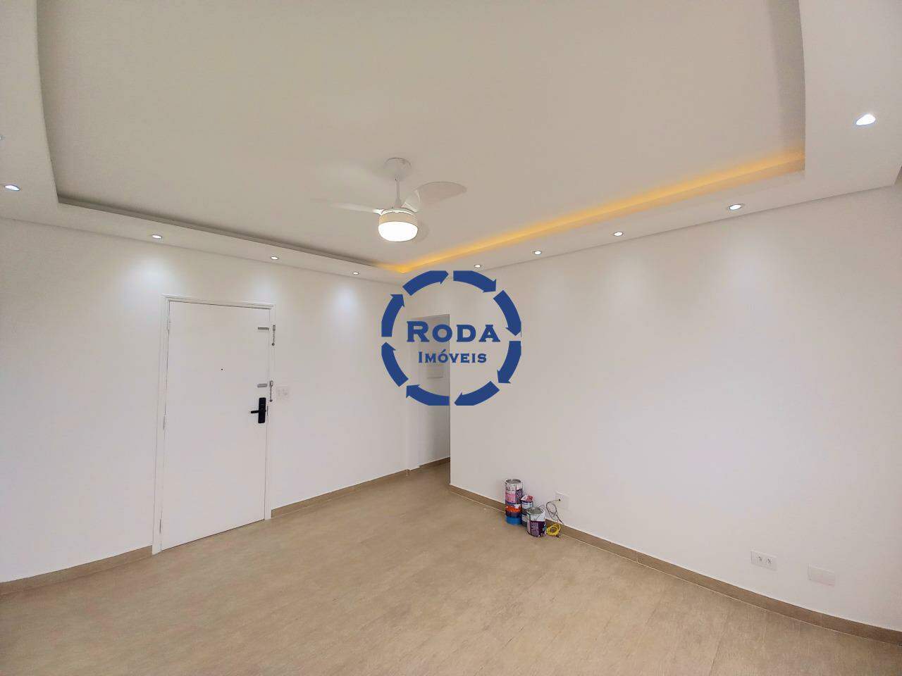 Apartamento para aluguel no Embaré: 