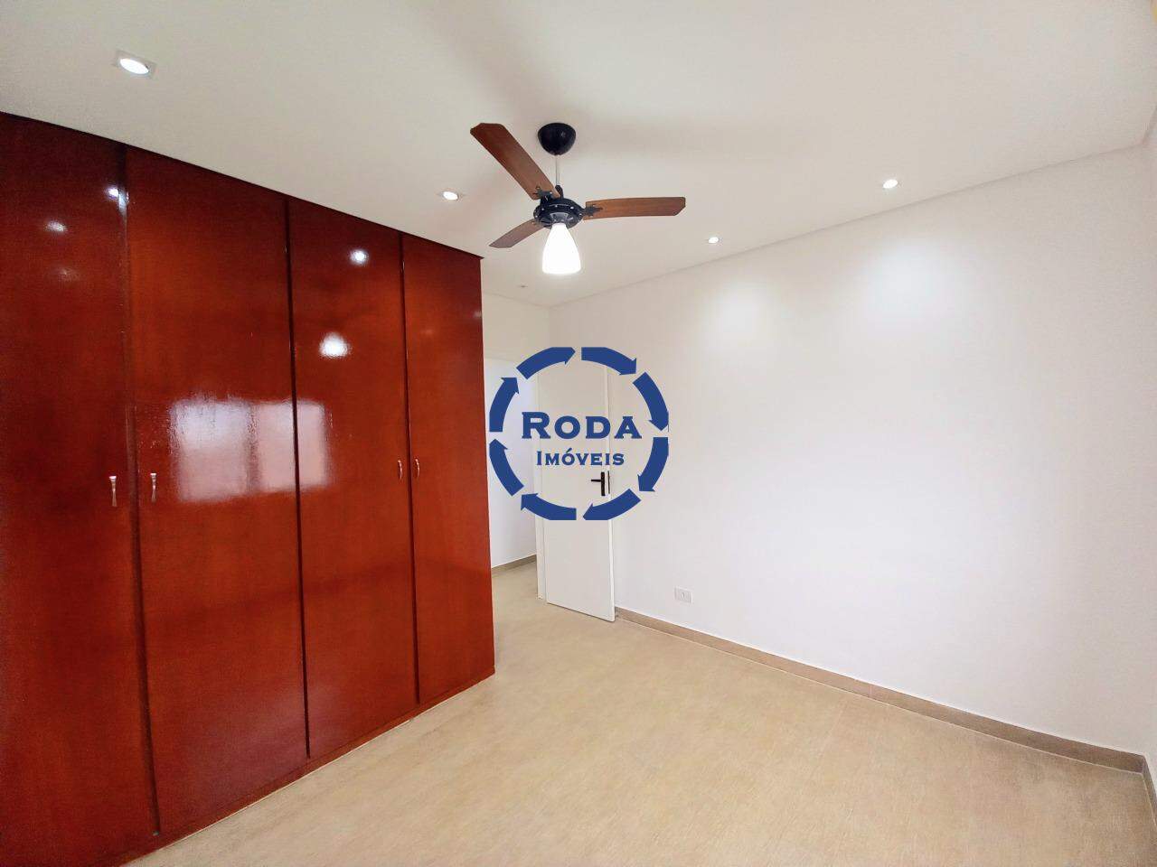 Apartamento para aluguel no Embaré: 